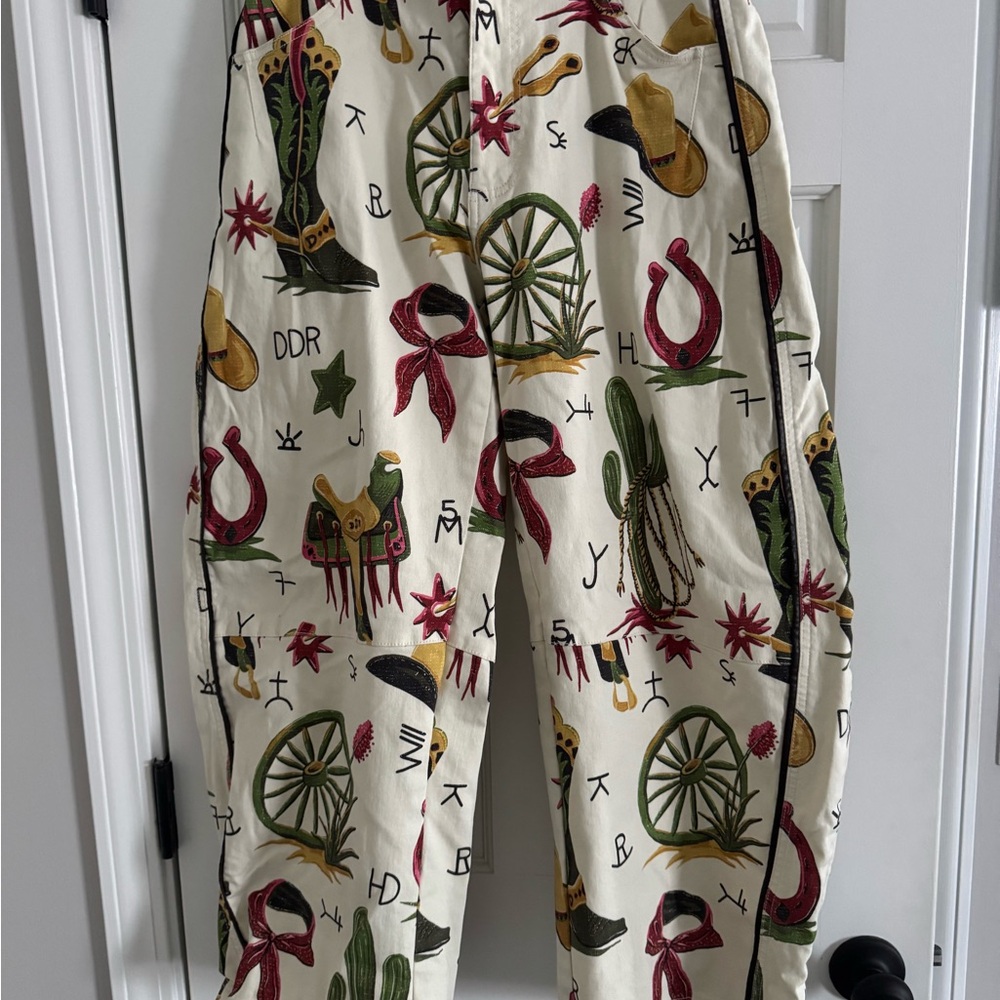 NWOT- Double D Ranch Cream and Multicolor Western Pants